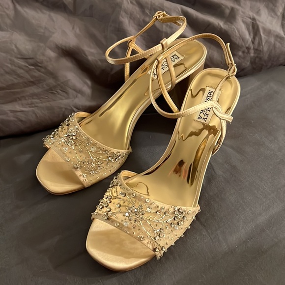 Badgley Mischka Blaine Embellished Block Heel Latte Satin - Picture 7 of 13